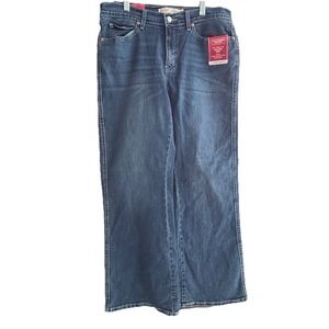 NEW Levi Strauss Women's‎ Signature Relaxed Boot Cut Size 12 Medium Wash